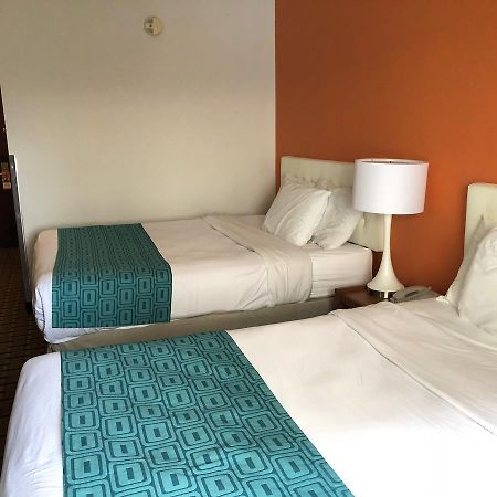 Howard Johnson By Wyndham Airport Louisville Luaran gambar